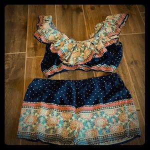 Two piece short and top set